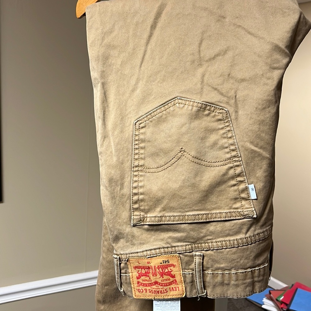 Levi 541 jeans khaki (darker khaki) 44 x 32